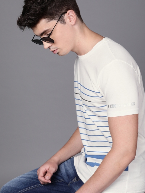 WROGN Men White & Blue Striped Slim Fit Round Neck T-shirt