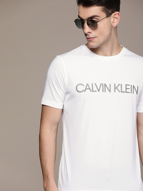 Calvin Klein Jeans Performance Men White & Grey Printed Active Icon Training T-shirt
Calvin Klein Jeans Performance Men White & Grey Printed Active Icon Training T-shirt