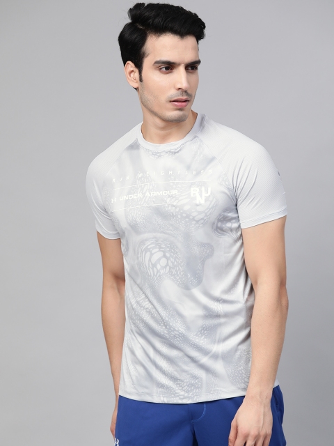 UNDER ARMOUR Men Grey Qualifier ISO-CHILL Weightless Slim Fit Printed Running T-shirt
UNDER ARMOUR Men Grey Qualifier ISO-CHILL Weightless Slim Fit Printed Running T-shirt