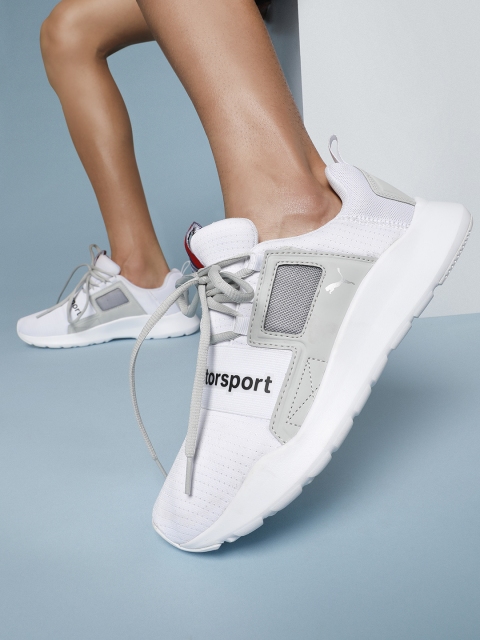 PUMA Motorsport Unisex White & Grey Colourblocked BMW M Motorsport Wired Cage Sneakers
PUMA Motorsport Unisex White & Grey Colourblocked BMW M Motorsport Wired Cage Sneakers