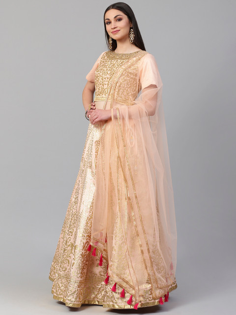 Readiprint Fashions Peach-Coloured & Golden Printed Semi-Stitched Lehenga & Choli
Readiprint Fashions Peach-Coloured & Golden Printed Semi-Stitched Lehenga & Choli