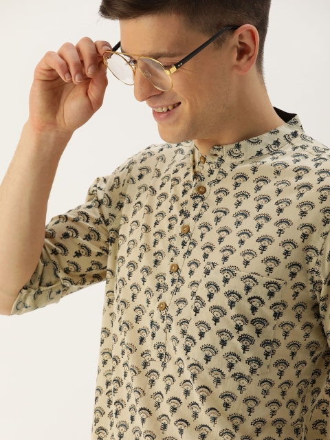 Taavi Men Beige & Blue Bagru Hand Block Printed Straight Sustainable Kurta with Roll-Up Sleeves
Taavi Men Beige & Blue Bagru Hand Block Printed Straight Sustainable Kurta with Roll-Up Sleeves