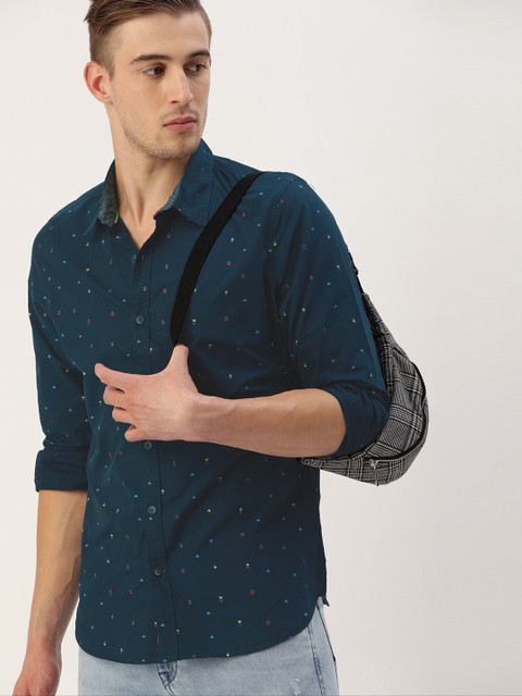 SINGLE Men Navy Blue & Red Slim Fit Printed Casual Shirt
SINGLE Men Navy Blue & Red Slim Fit Printed Casual Shirt