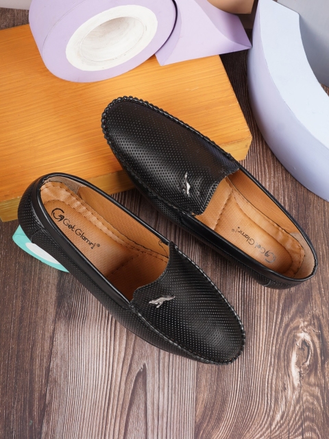 Get Glamr Men Black Loafers