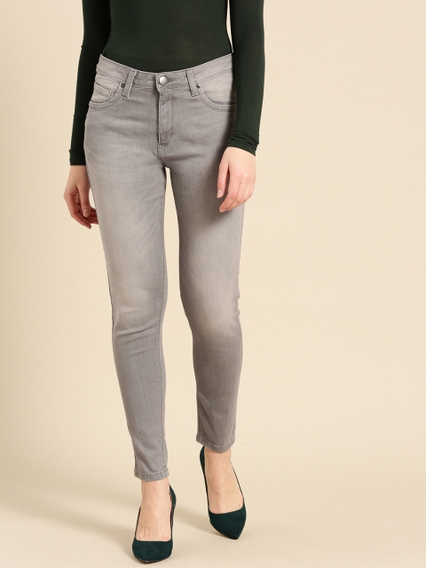 United Colors of Benetton Women Grey Skinny Fit Mid-Rise Clean Look Stretchable Jeans
United Colors of Benetton Women Grey Skinny Fit Mid-Rise Clean Look Stretchable Jeans