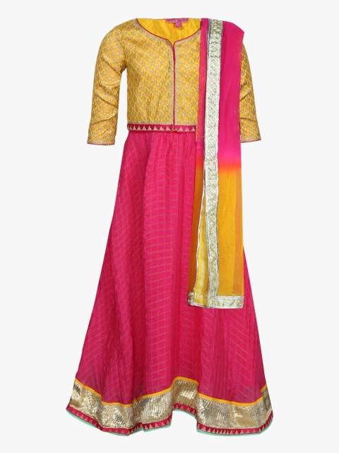 Biba Girls Pink & Yellow Woven Design Ready to Wear Lehenga & Blouse with Dupatta
Biba Girls Pink & Yellow Woven Design Ready to Wear Lehenga & Blouse with Dupatta