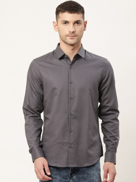 United Colors of Benetton Men Charcoal Grey Slim Fit Self-Design Dobby Weave Casual Shirt
United Colors of Benetton Men Charcoal Grey Slim Fit Self-Design Dobby Weave Casual Shirt