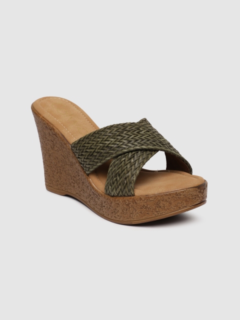 Catwalk Women Green Woven Design Heels