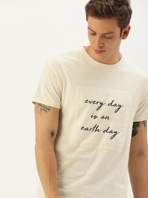 ether Kora Men Off-White Printed Sustainable Unbleached Round Neck Sustainable T-shirt with Applique
ether Kora Men Off-White Printed Sustainable Unbleached Round Neck Sustainable T-shirt with Applique