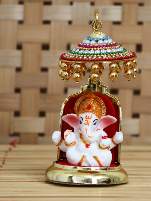 eCraftIndia White & Gold-Toned Lord Ganesha Idol with Chatri Showpiece