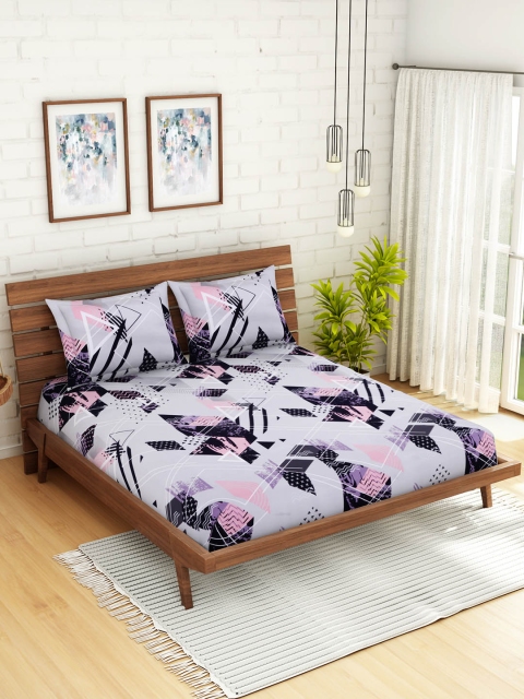 WELHOME Grey & Navy Blue Geometric 200 TC Polyester 1 Queen Bedsheet with 2 Pillow Covers
WELHOME Grey & Navy Blue Geometric 200 TC Polyester 1 Queen Bedsheet with 2 Pillow Covers