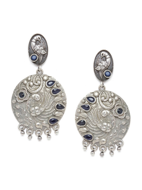 GloBox By ZeroKaata Blue & Silver-Plated Oxidised Handcrafted Geometric Drop Earrings
GloBox By ZeroKaata Blue & Silver-Plated Oxidised Handcrafted Geometric Drop Earrings