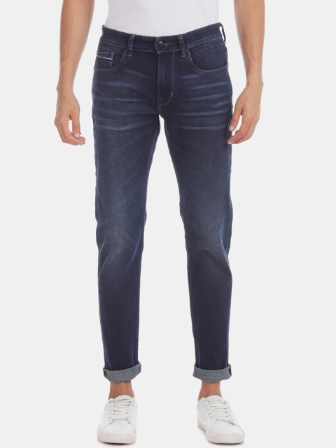 U.S. Polo Assn. Denim Co. Men Navy Blue Straight Fit Mid-Rise Clean Look Stretchable Jeans
U.S. Polo Assn. Denim Co. Men Navy Blue Straight Fit Mid-Rise Clean Look Stretchable Jeans