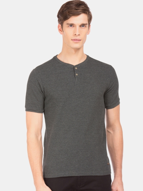 Cherokee Men Grey Solid Henley Neck T-shirt