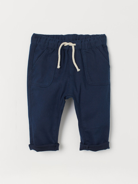 H&M Boys Navy Blue Solid Twill Pull-On Trousers 
H&M Boys Navy Blue Solid Twill Pull-On Trousers