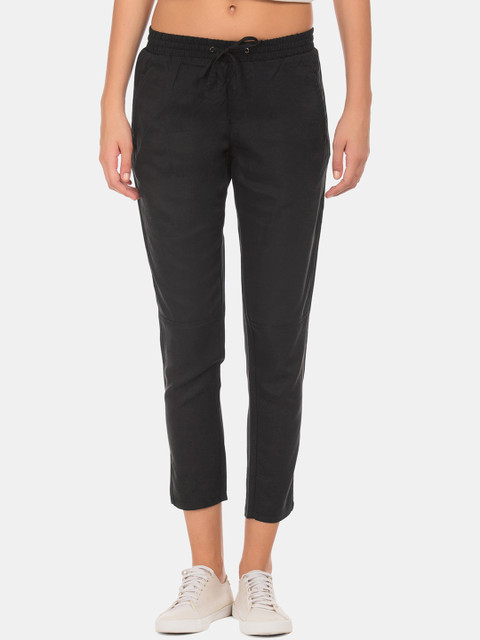 Cherokee Women Black Regular Fit Solid Peg Trousers 
Cherokee Women Black Regular Fit Solid Peg Trousers