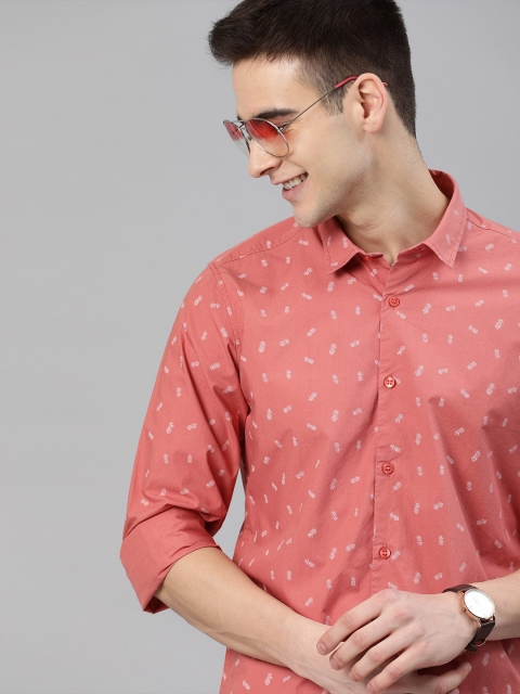 Mast & Harbour Men Peach-Coloured & White Regular Fit Pineapple Printed Casual Shirt
Mast & Harbour Men Peach-Coloured & White Regular Fit Pineapple Printed Casual Shirt