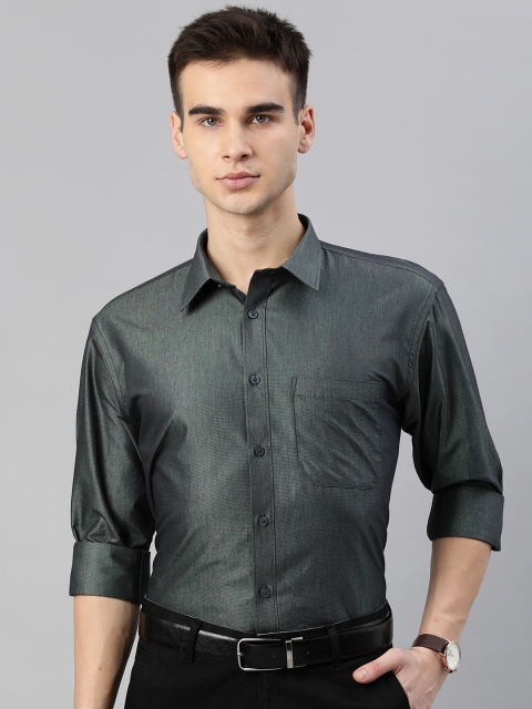 British Club Men Green Solid Regular Fit Formal Shirt