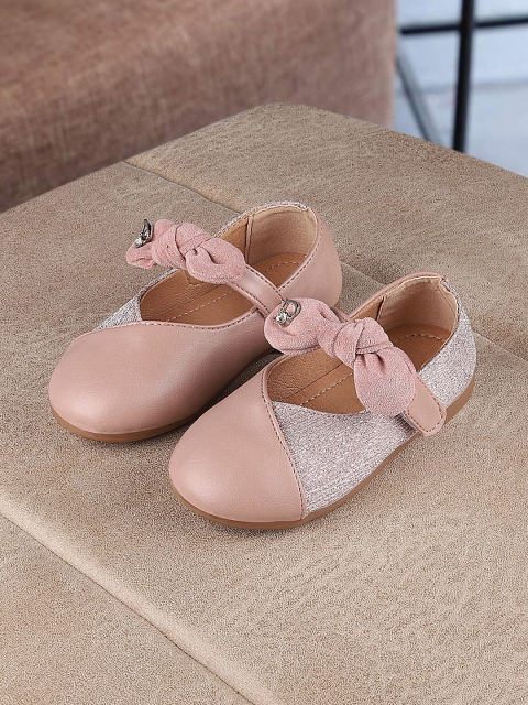 Walktrendy Girls Pink Colourblocked Ballerinas