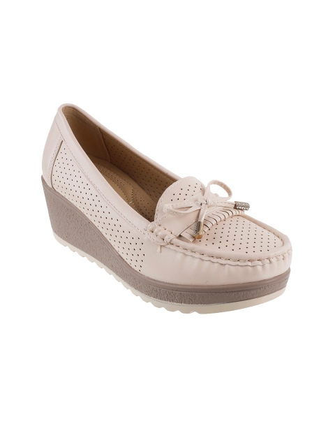 Metro Women Beige Solid Heeled Loafer