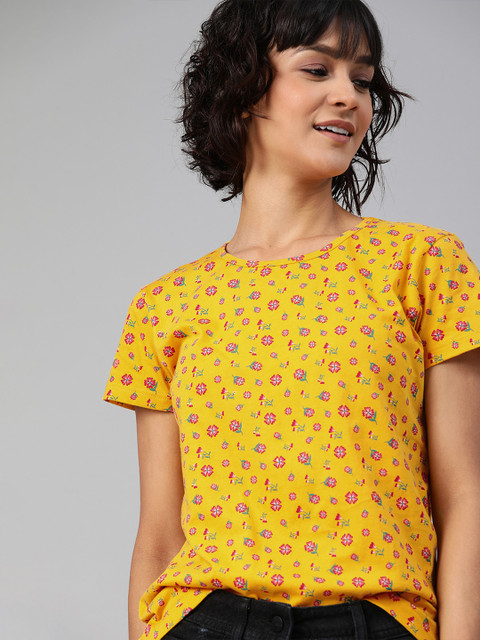 HERE&NOW Women Mustard Yellow & Pink Floral Printed Round Neck T-shirt
HERE&NOW Women Mustard Yellow & Pink Floral Printed Round Neck T-shirt