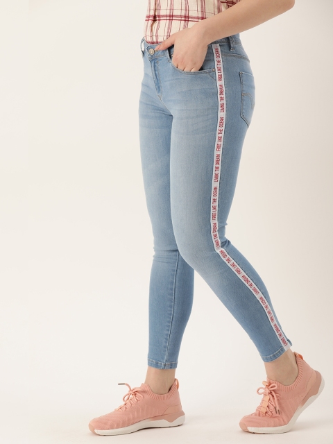 Lee Cooper Women Blue Skinny Fit Low-Rise Clean Look Cropped Jeans with Side Tape Detail
Lee Cooper Women Blue Skinny Fit Low-Rise Clean Look Cropped Jeans with Side Tape Detail
