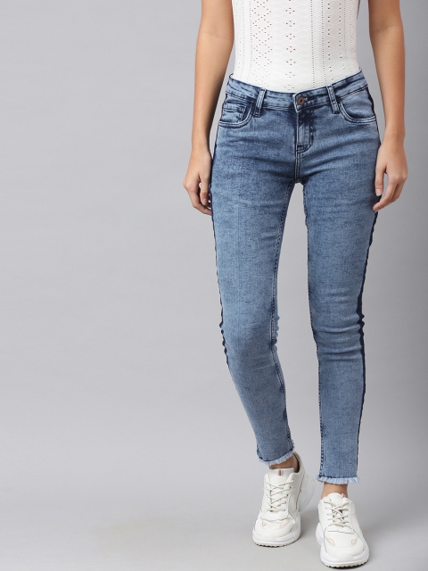 Provogue Women Blue Skinny Fit Mid-Rise Clean Look Stretchable Jeans with Side Stripes
Provogue Women Blue Skinny Fit Mid-Rise Clean Look Stretchable Jeans with Side Stripes