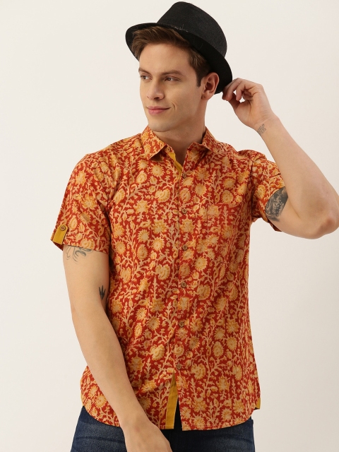 Taavi Men Rust Orange & Beige Kalamkari Block Printed Sustainable Shirt with Patch Pocket
Taavi Men Rust Orange & Beige Kalamkari Block Printed Sustainable Shirt with Patch Pocket