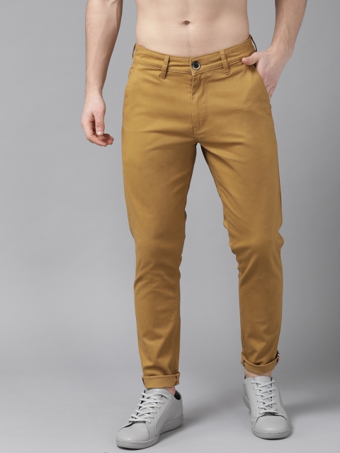Roadster Men Mustard Yellow Tapered Slim Fit Solid Chinos