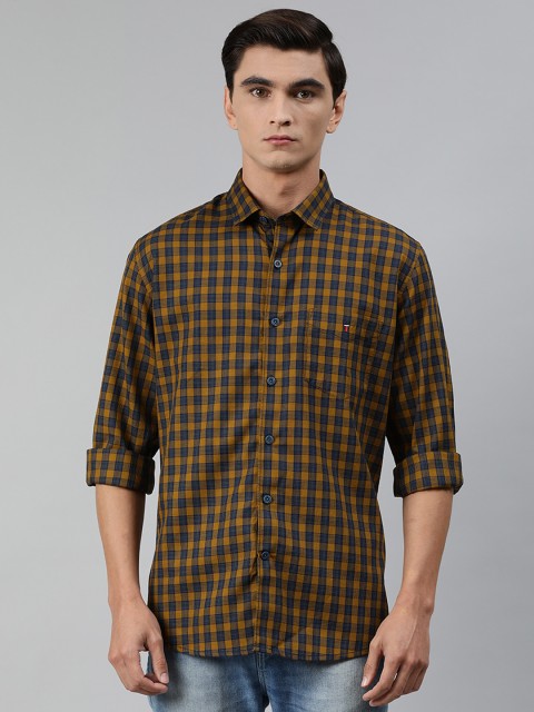 Louis Philippe Sport Men Mustard Yellow & Navy Blue Slim Fit Gingham Checked Casual Shirt
Louis Philippe Sport Men Mustard Yellow & Navy Blue Slim Fit Gingham Checked Casual Shirt