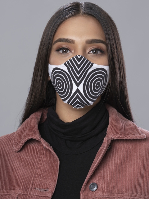 Behind the Mask - Gaurav Gupta Unisex White Printed Pattachitra Inspired 5-Ply Mask
Behind the Mask - Gaurav Gupta Unisex White Printed Pattachitra Inspired 5-Ply Mask