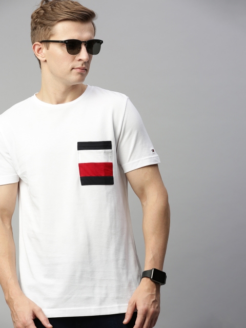 Tommy Hilfiger Men White Solid Round Neck Pure Cotton T-shirt With Contrast Pocket
Tommy Hilfiger Men White Solid Round Neck Pure Cotton T-shirt With Contrast Pocket