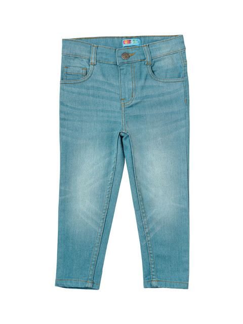 Kid Studio Boys Blue Slim Fit Mid-Rise Clean Look Jeans
Kid Studio Boys Blue Slim Fit Mid-Rise Clean Look Jeans