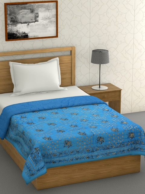 LIVING ROOTS Blue & Gold-Coloured Ethnic Motifs Mild Winter 233 GSM Single Bed Quilt
LIVING ROOTS Blue & Gold-Coloured Ethnic Motifs Mild Winter 233 GSM Single Bed Quilt