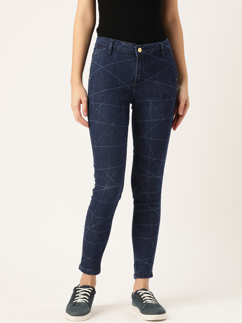 DressBerry Women Navy Blue Geometric Printed Mid-Rise Clean Look Stretchable Cropped Jeans
DressBerry Women Navy Blue Geometric Printed Mid-Rise Clean Look Stretchable Cropped Jeans
