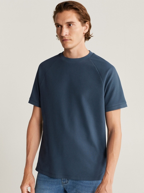 MANGO MAN Navy Blue Solid Round Neck T-shirt