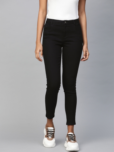 DOROTHY PERKINS Women Black Skinny Fit Mid-Rise Clean Look Stretchable Cropped Jeans
DOROTHY PERKINS Women Black Skinny Fit Mid-Rise Clean Look Stretchable Cropped Jeans