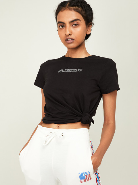Kappa Women Black Solid Round Neck T-shirt 
Kappa Women Black Solid Round Neck T-shirt