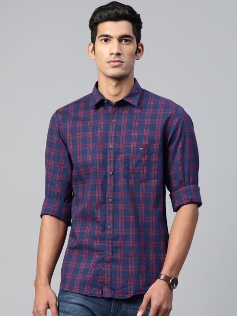Louis Philippe Sport Men Navy Blue & Pink Super Slim Fit Checked Casual Shirt
Louis Philippe Sport Men Navy Blue & Pink Super Slim Fit Checked Casual Shirt
