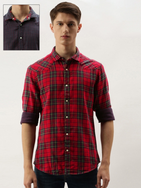 PETER ENGLAND UNIVERSITY Men Red & Teal Blue Slim Fit Checked Reversible Casual Shirt
PETER ENGLAND UNIVERSITY Men Red & Teal Blue Slim Fit Checked Reversible Casual Shirt