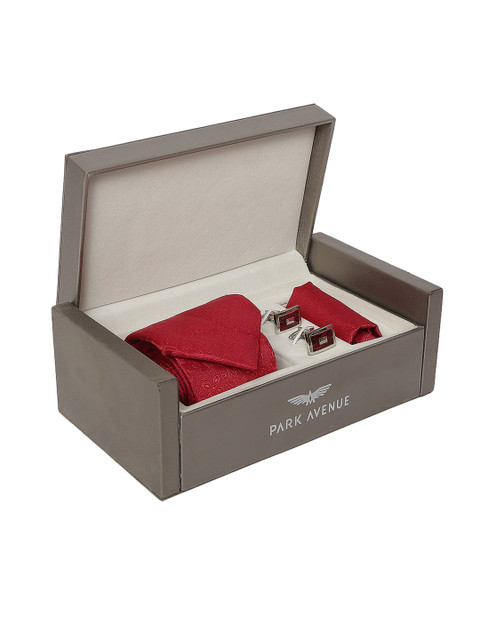 Park Avenue Men Accessory Gift Set, Red 
Park Avenue Men Accessory Gift Set, Red