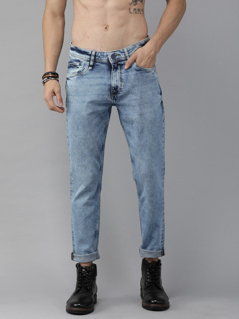 The Roadster Lifestyle Co Men Blue Tapered Fit Mid-Rise Clean Look Stretchable Jeans 
The Roadster Lifestyle Co Men Blue Tapered Fit Mid-Rise Clean Look Stretchable Jeans
