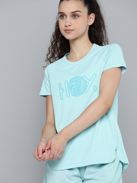 HRX By Hrithik Roshan Women Crystal Blue Solid Rapid-Dry Anti-Static Antimicrobial Racketsport Tshirt
HRX By Hrithik Roshan Women Crystal Blue Solid Rapid-Dry Anti-Static Antimicrobial Racketsport Tshirt