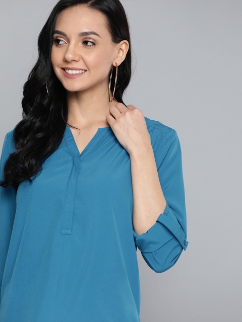 Mast & Harbour Women Blue Knitted Solid High-Low Top