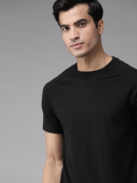 The Roadster Lifestyle Co Men Black Solid Greenturn Organic Cotton Sustainable T-shirt
The Roadster Lifestyle Co Men Black Solid Greenturn Organic Cotton Sustainable T-shirt