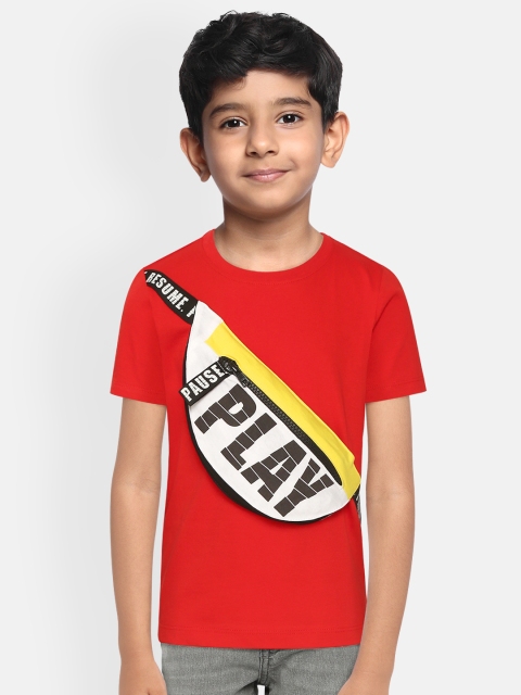 YK Boys Red White Pure Cotton Printed Round Neck Pure Cotton T-shirt with Attached Fanny Pack
YK Boys Red White Pure Cotton Printed Round Neck Pure Cotton T-shirt with Attached Fanny Pack