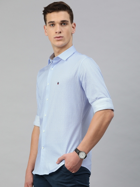 Louis Philippe Sport Men Blue & White Geometric Slim Fit Printed Pure Cotton Casual Shirt
Louis Philippe Sport Men Blue & White Geometric Slim Fit Printed Pure Cotton Casual Shirt