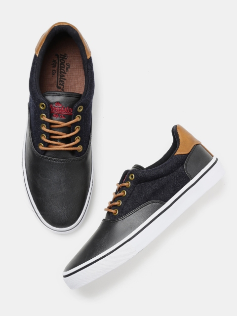 Roadster Men Black Sneakers