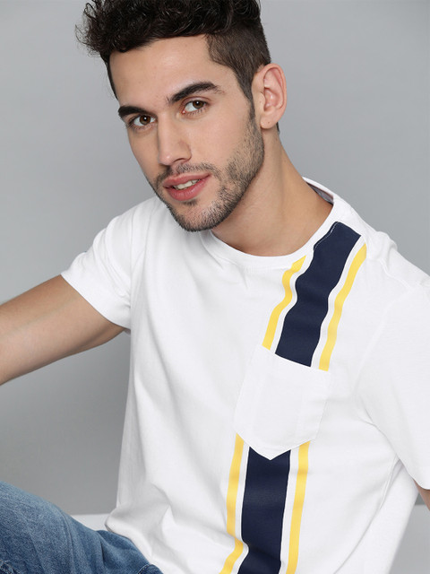 Harvard Men White Pure Cotton Striped Detail Round Neck Pure Cotton T-shirt
Harvard Men White Pure Cotton Striped Detail Round Neck Pure Cotton T-shirt