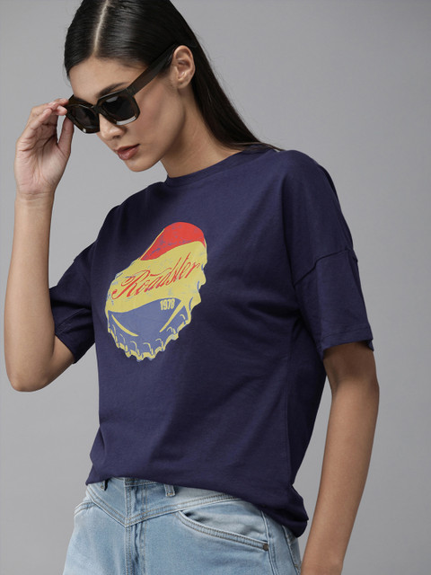The Roadster Lifestyle Co Women Navy Blue & Yellow Brand Logo Printed Extended Sleeves T-shirt 
The Roadster Lifestyle Co Women Navy Blue & Yellow Brand Logo Printed Extended Sleeves T-shirt